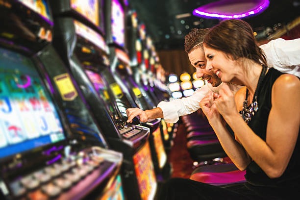 Multi-table Ceme Online view on soyatogel showing three concurrent game sessions with chip pools